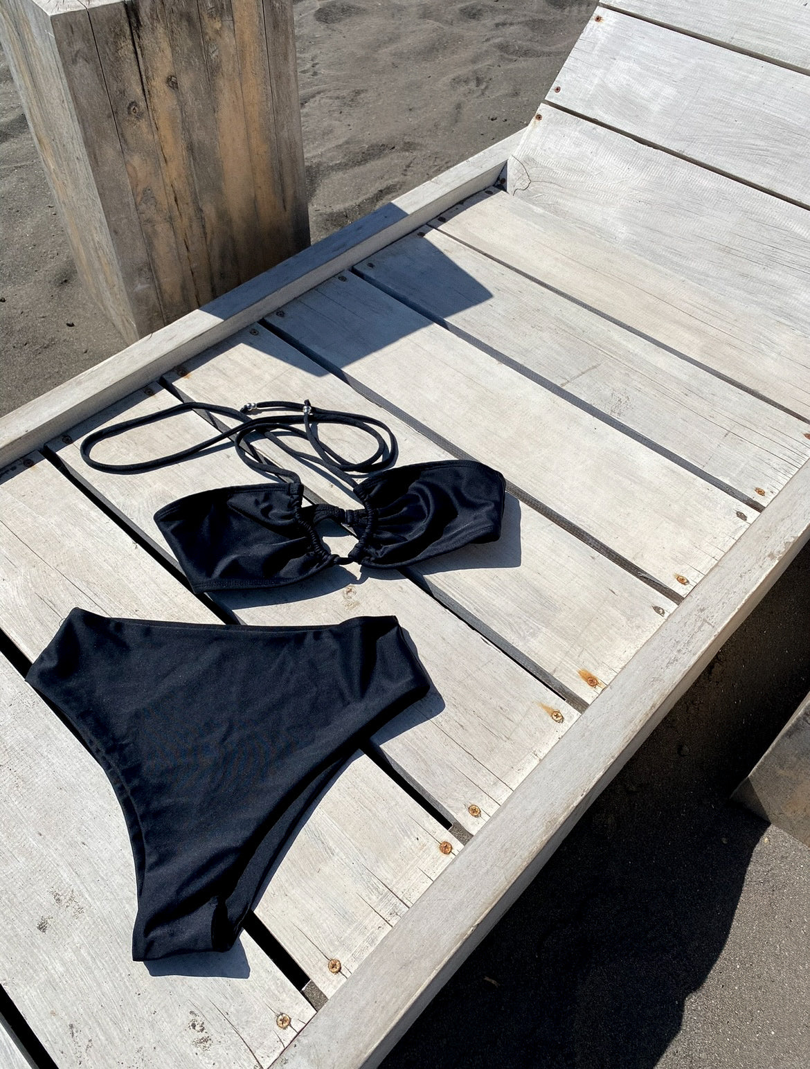 Bikini palm negro triángulo + Calzón alto sin costuras